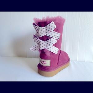 UGG Bailey Bow II Polka Dots Toddler Boots. NWT